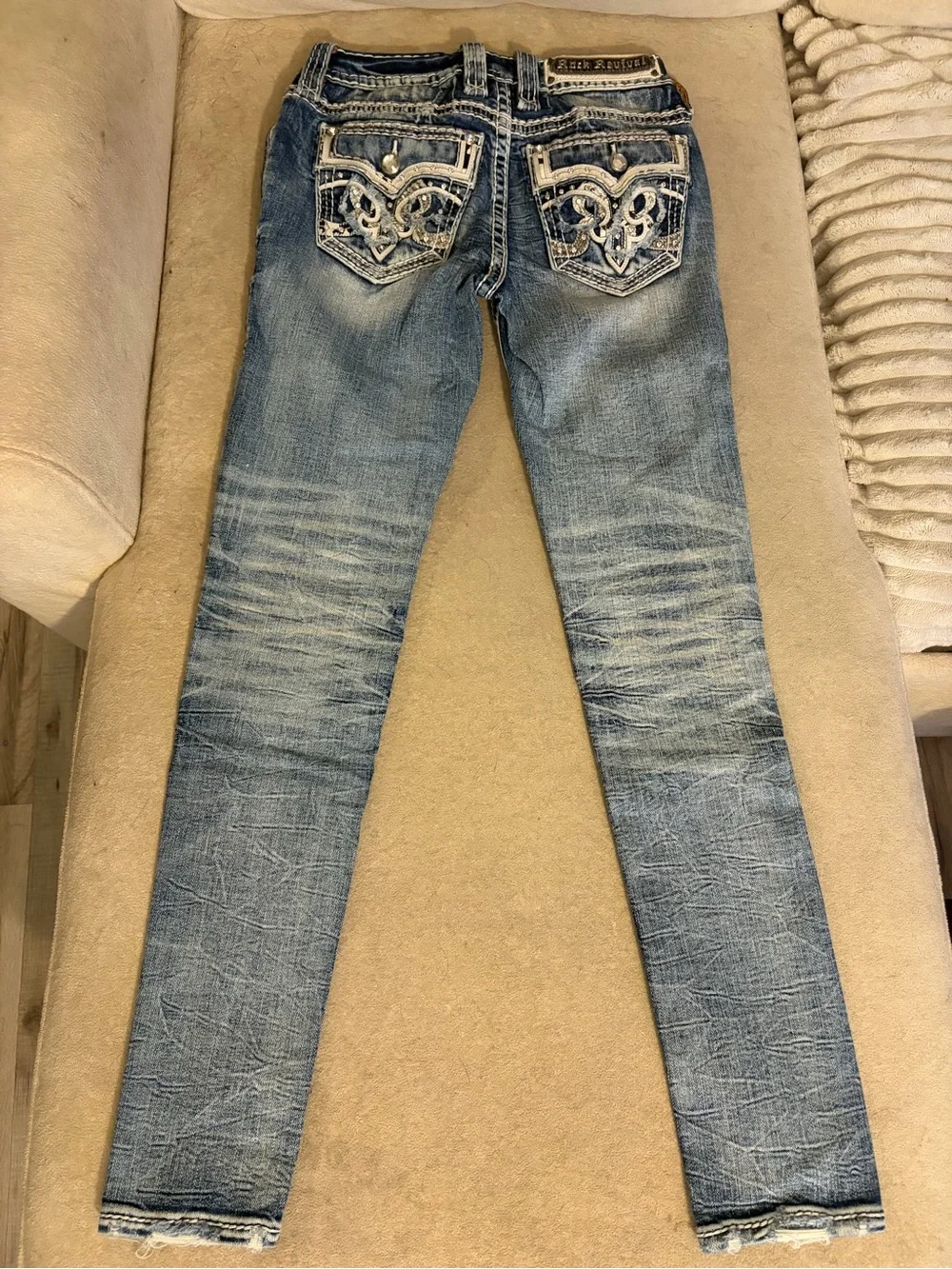 Rock Revival Vianne Skinny Jeans Flap Pocket Rhinestone – Size 25
